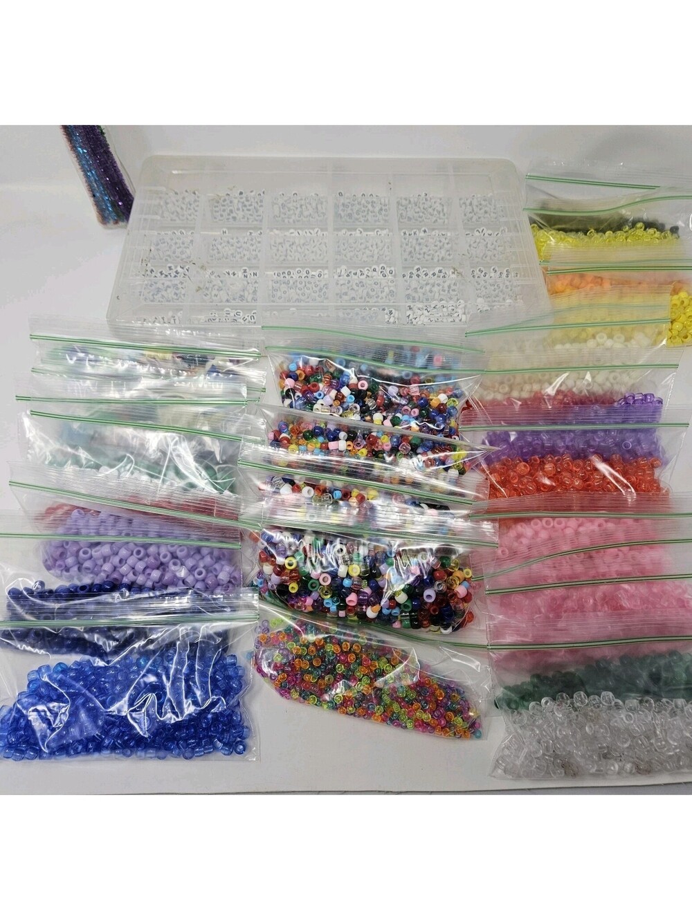 Large Lot Of Loose Beads Costume Kids Crafting Jewelry Making Alphabet Organizer